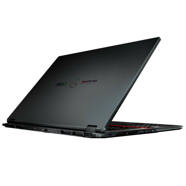 MSI Stealth 18 Mercedes-AMG, puissance et élégance – Image 6