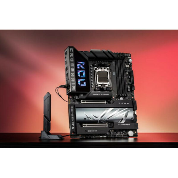 ASUS ROG CROSSHAIR X870E HERO – Image 18